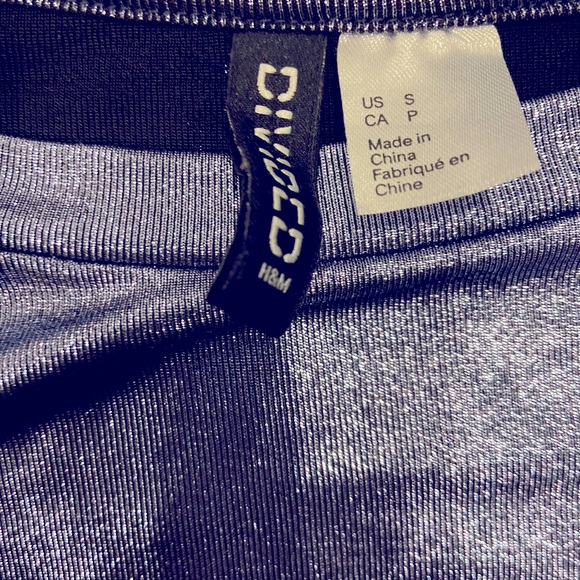 H&M Blue Metallic Tshirt - Picture 4 of 5